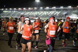 BIB: 1020, 24801, 28959
                            <button type="button" onclick="openModal(10889959)" class="btn btn-primary btn-sm float-right btn-popup" data-toggle="modal" data-target=".modal-high-quality">
                        <i class="fas fa-shopping-cart"></i> Add to Cart
                    </button>
                                            <button type="button" onclick="isThisMe(10889959, true)" class="btn btn-success btn-sm float-right btn-popup btn-isme hidden" data-toggle="tooltip" data-placement="bottom" title="นี่คือรูปของคุณใช่ไหม คลิกที่นี่เพื่อเอาเข้าอัลบั้ม">
                        <i class="fas fa-plus"></i> Add to album
                    </button>
                    <button type="button" onclick="isThisMe(10889959, false)" class="btn btn-warning btn-sm float-right btn-popup btn-isnotme hidden">
                        <i class="fas fa-ban"></i> Remove from album
                    </button>